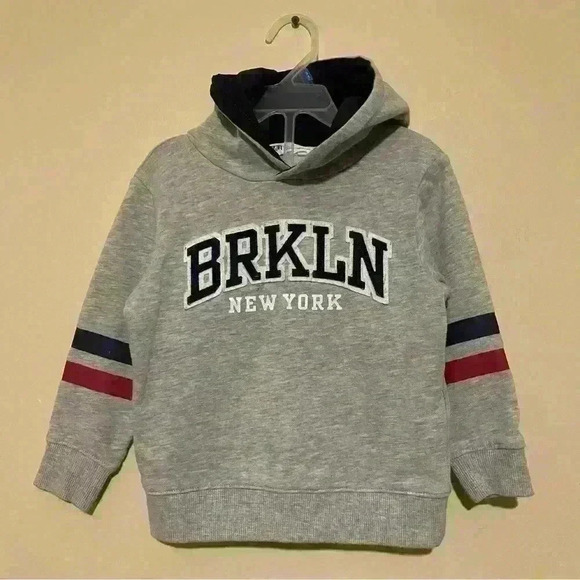 H&M Kids hooded top light gray Brkln Size 2-4y - Picture 2 of 10